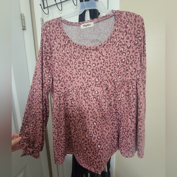 Pink Leopard Print Long sleeve shirt - Picture 1 of 3